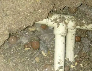 阿鲁科尔卫生间测漏