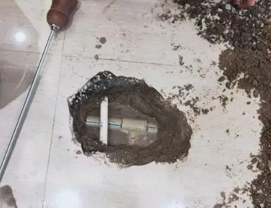 阿鲁科尔卫生间测漏水